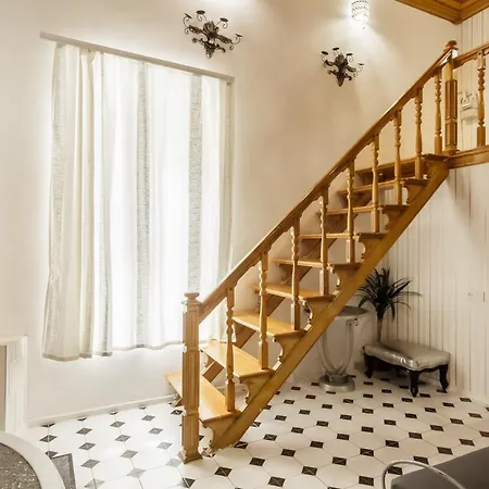 Katerynynska Street 3-bedrooms 敖德萨