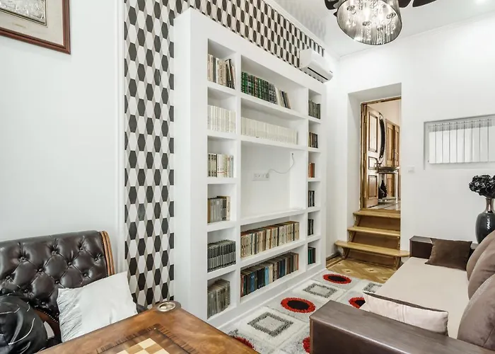 Katerynynska Street 3-bedrooms Апартаменты *