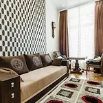 Katerynynska Street 3-bedrooms Odessa