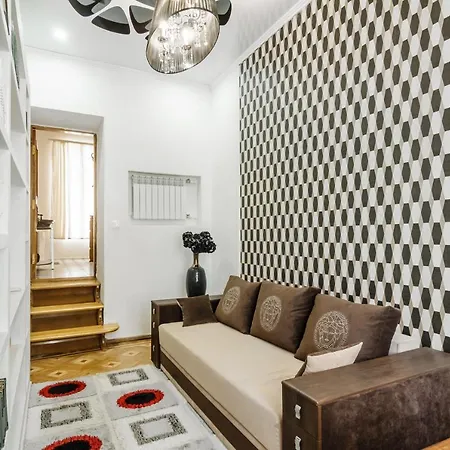 アパート Katerynynska Street 3-bedrooms オデッサ