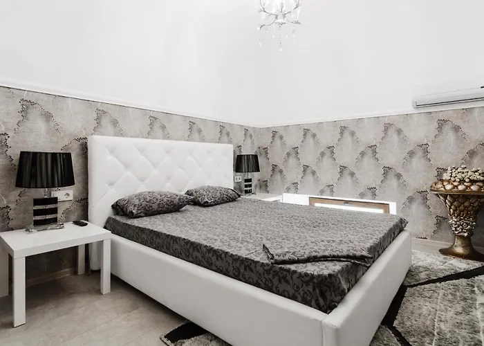 Katerynynska Street 3-bedrooms Daire Odessa